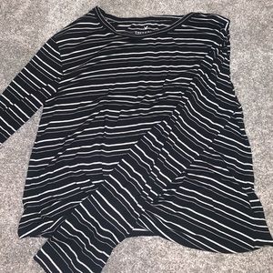 Black and white American eagle long sleeve